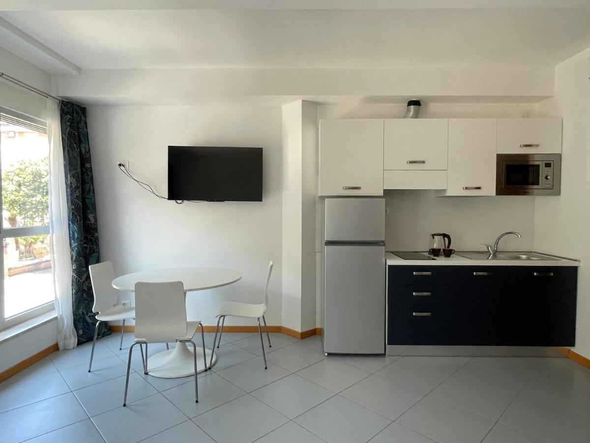 Appartamento RADA - loft prima fila lungomare sud Civitanova Marche Esterno foto